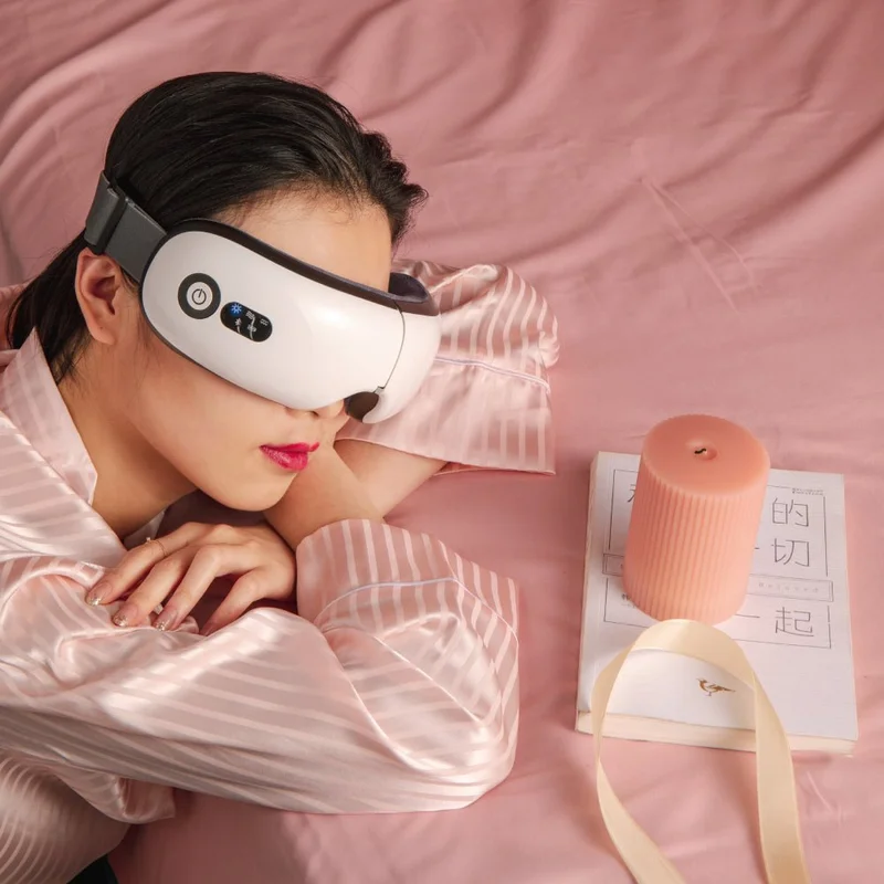 Therapeutic Heated Eye Massager