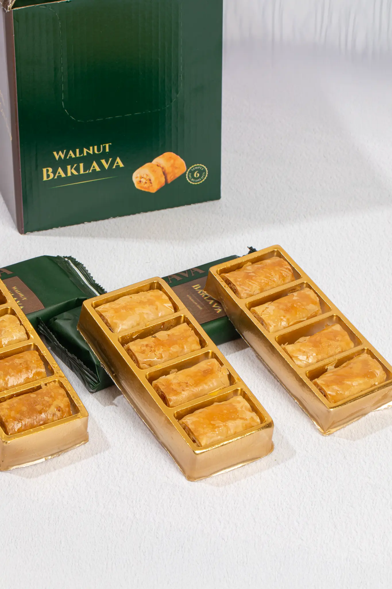 8-Pack Mix Snacklava Gift Set