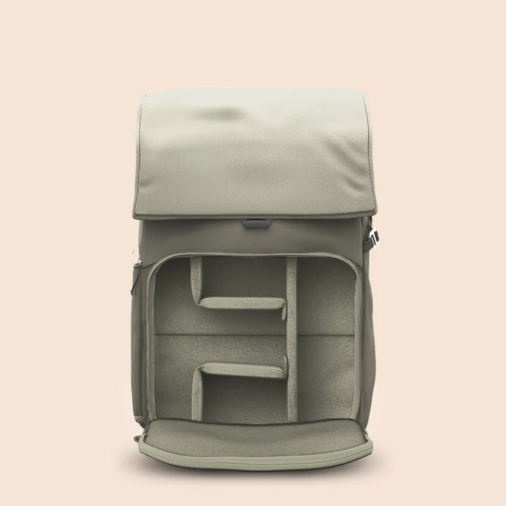 The Runner Camera Backpack 