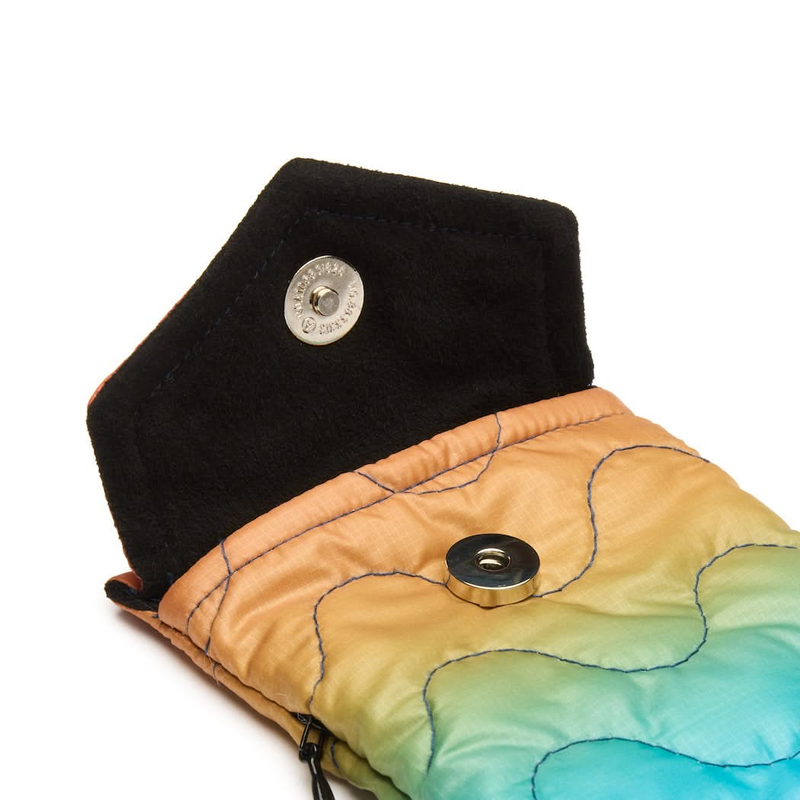 Shady Pouch