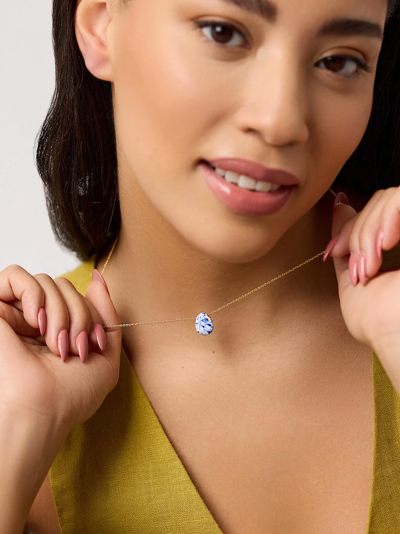 Pebble Mini Gold Pendant Necklace