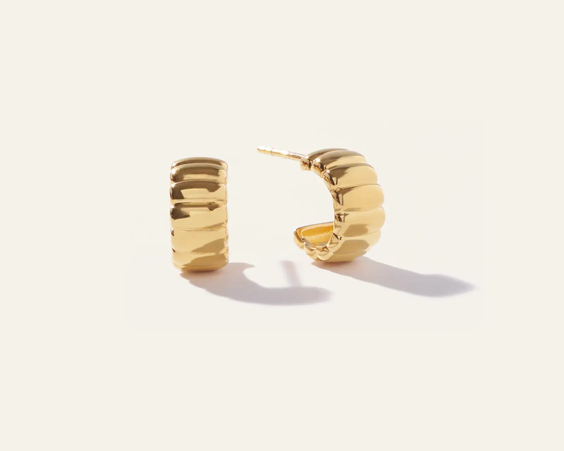 Bubble Ridge Huggie Hoops
