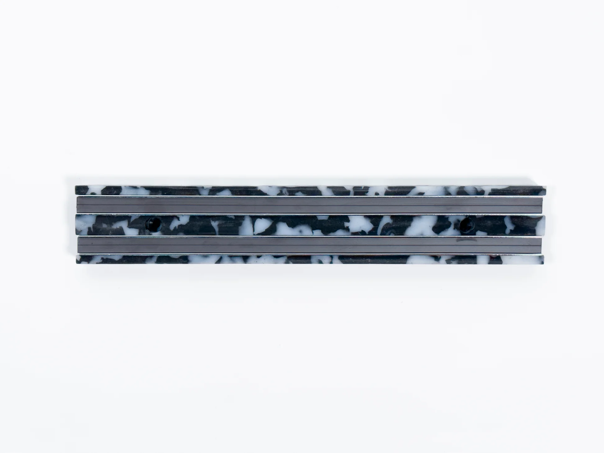 Fredericks & Mae Knife Set and Knife Magnet - Thumbnail 5