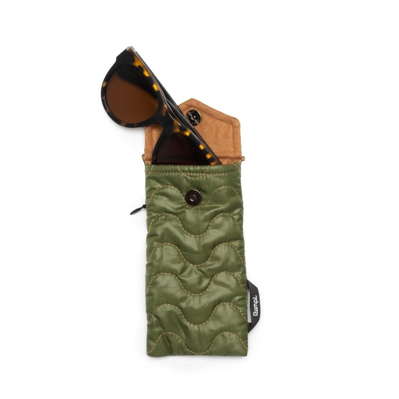 Shady Pouch