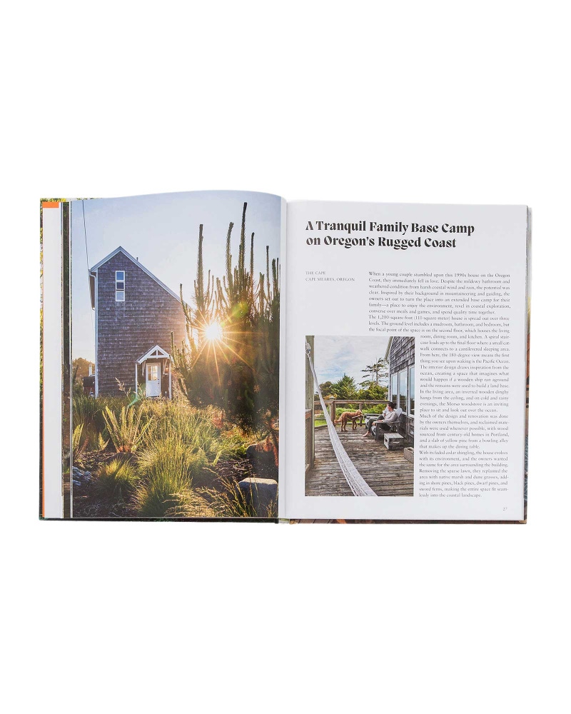 Parklife Hideaways: Cottages, Cabins, and Living off the Grid