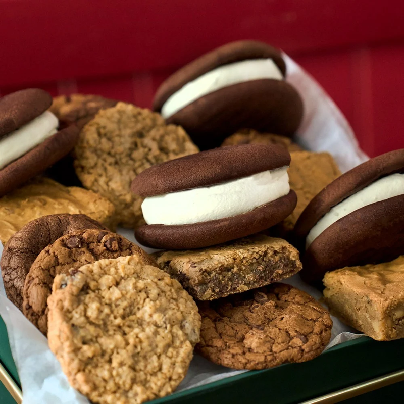 'Tis The Season Large Bakery Gift Box