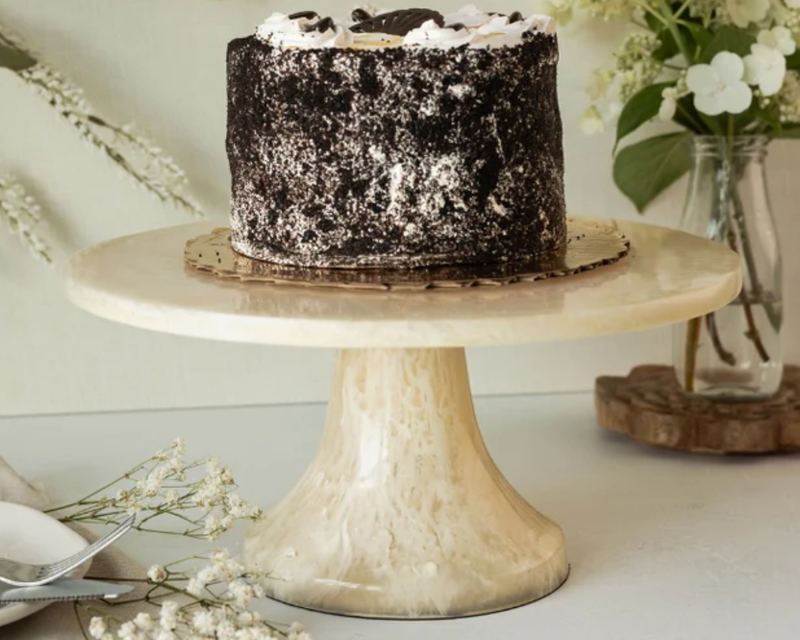Resin Cake Stand
