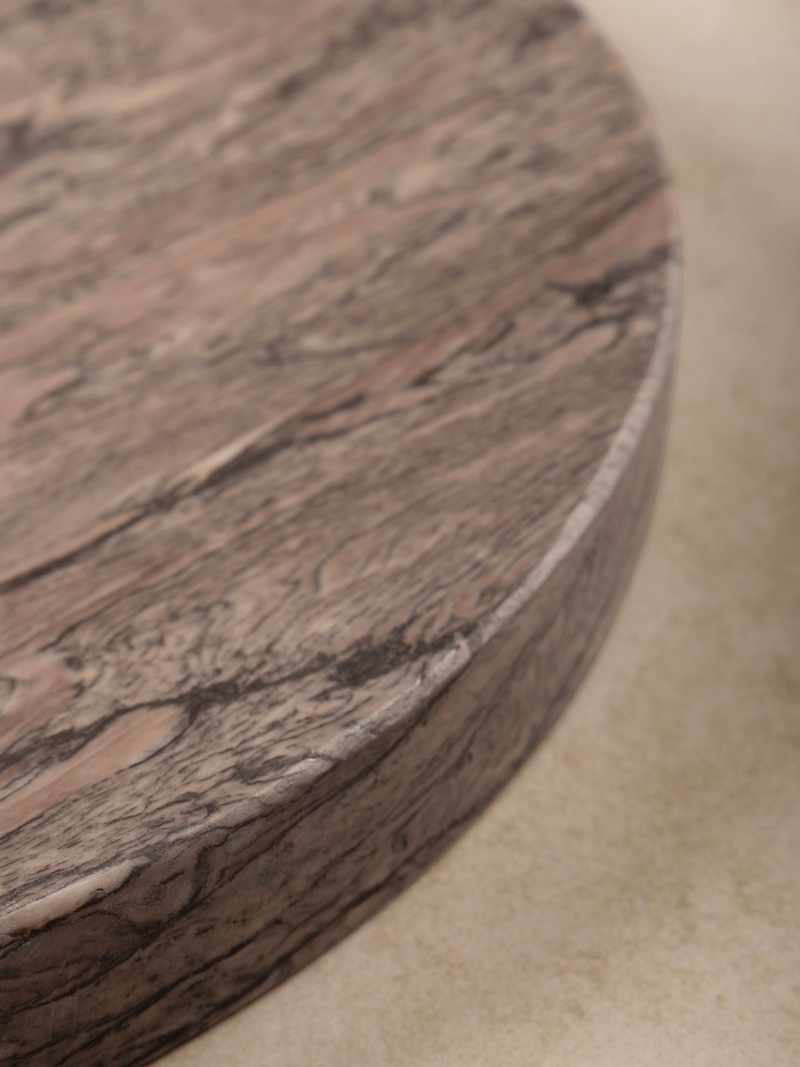 Ikoy Sculpted Onyx Tray