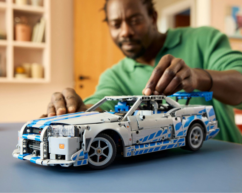 Lego Technic: 2 Fast 2 Furious Nissan Skyline