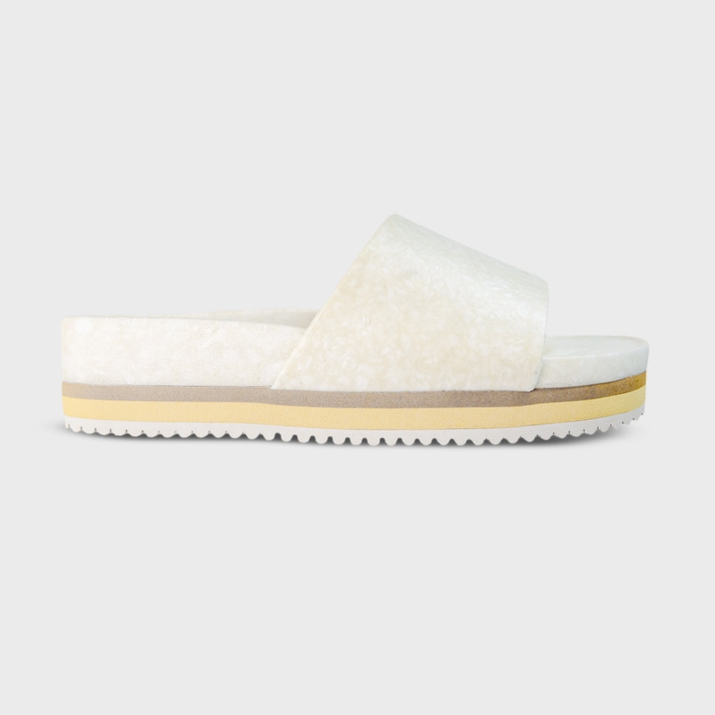 East Beach Slide Platform, Chamois