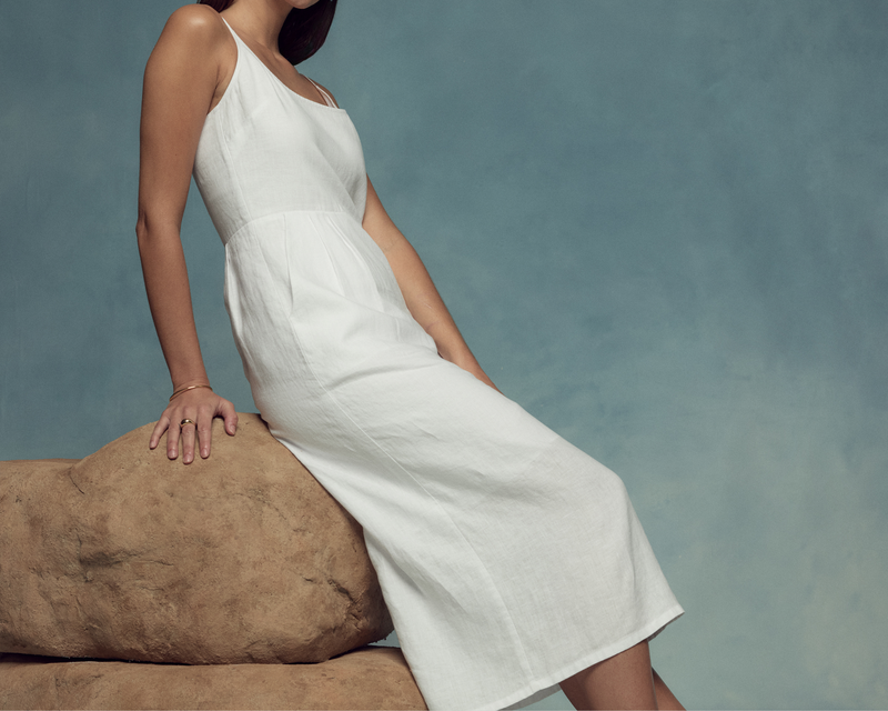 100% European Linen Scoop Neck Midi Dress