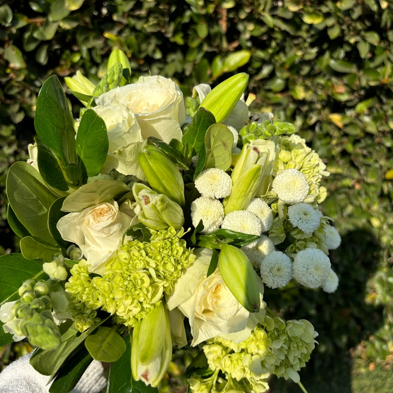 Glowing Bouquet with Montecito Vase