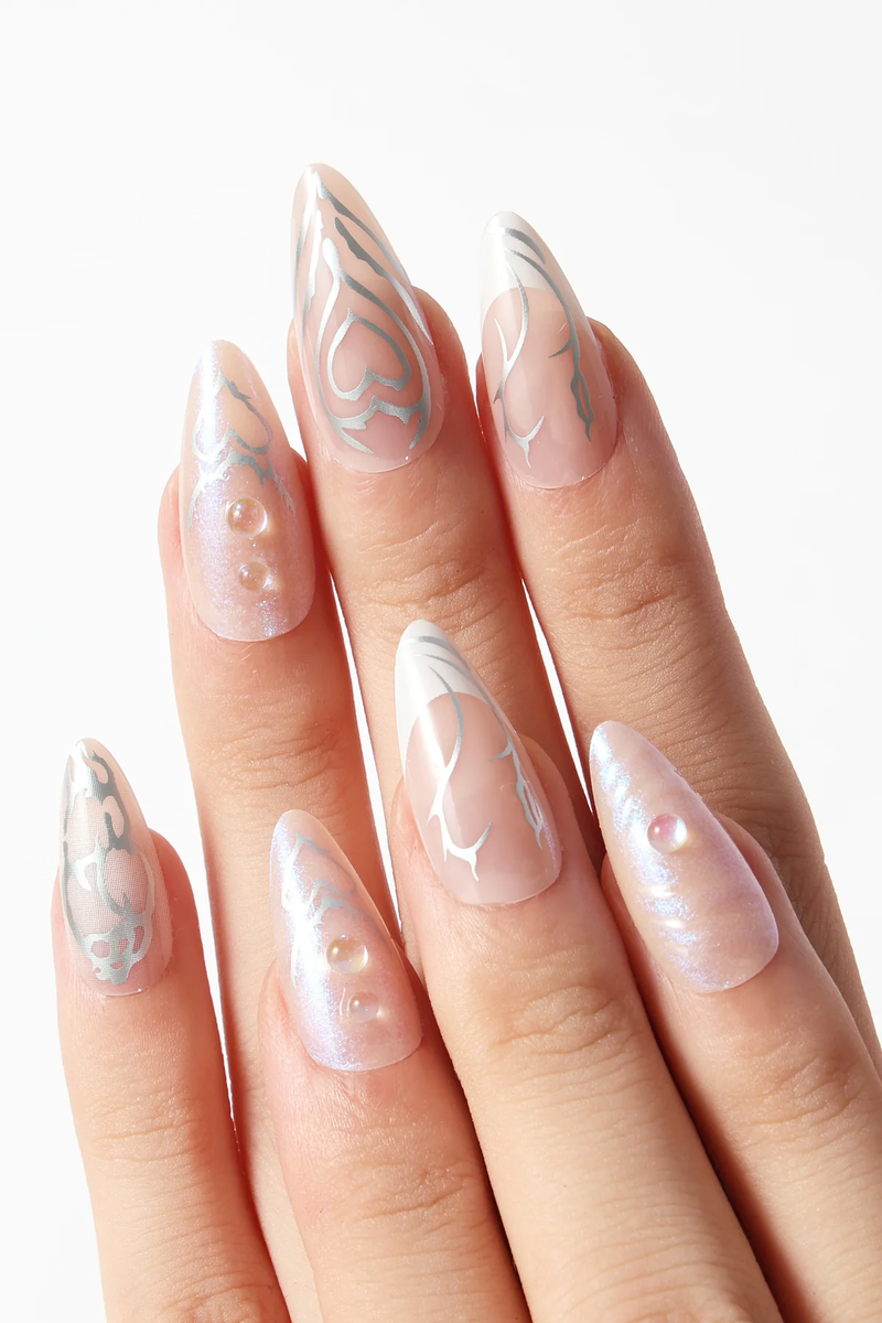 Press-On Nail Set