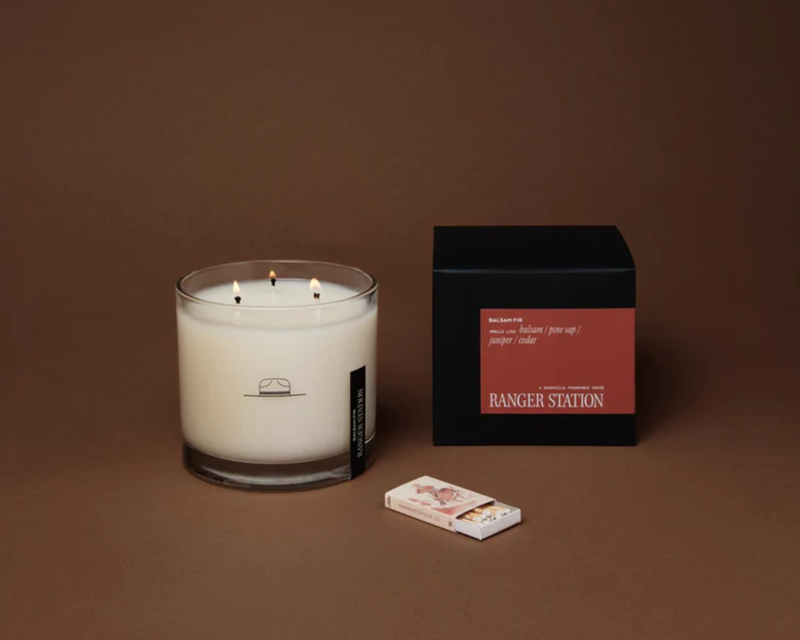 Holiday Collection Mammoth Candle