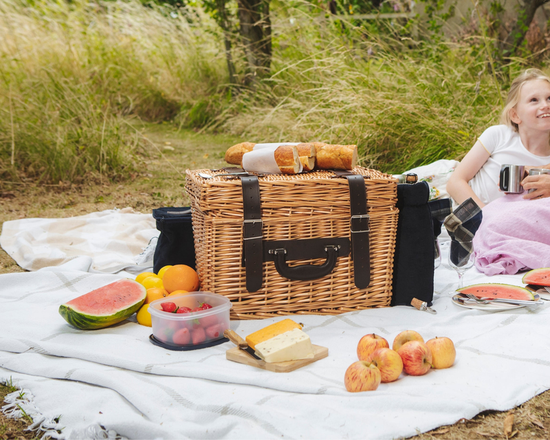 Canterbury Picnic Basket