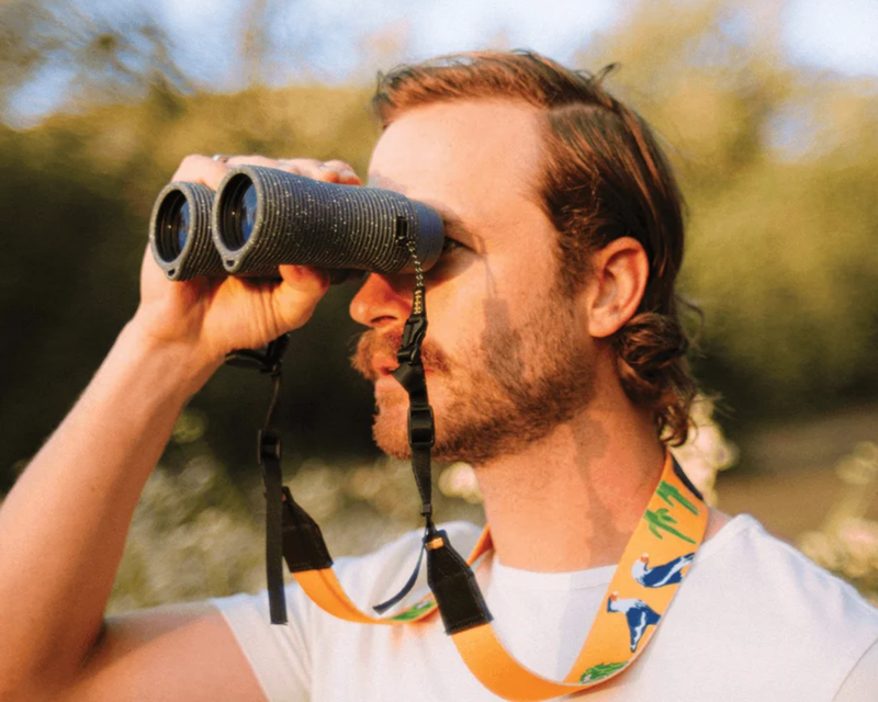 Field Issue 8x42 Binoculars