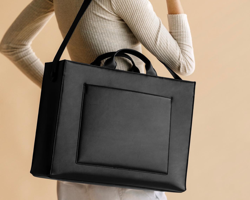 Large Daily Tote