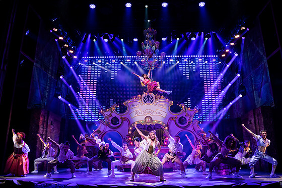 & Juliet The Musical, 2 Tickets for Broadway Show in New York City