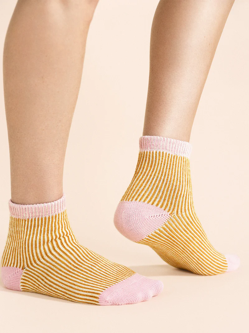 Women's Umbrella Short Crew Sock