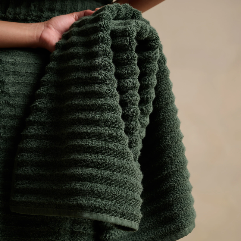 The Ripple Hand Towel