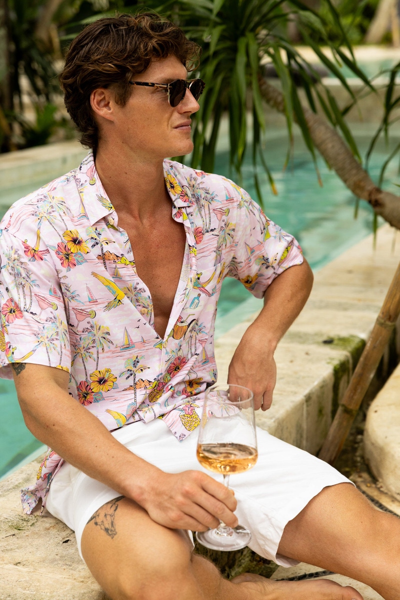 Wastin' Away Again Margaritaville Pink Short Sleeve Shirt