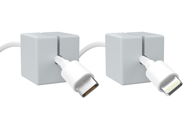 Desk Mat Pro + 2 Magnetic Cable Block Managers, Recipient's Choice 