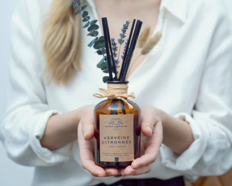 Townsend Floral Diffuser
