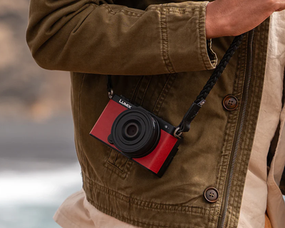 LUMIX S9