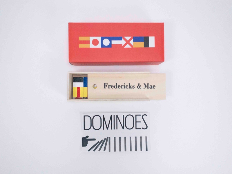 Dominoes Set