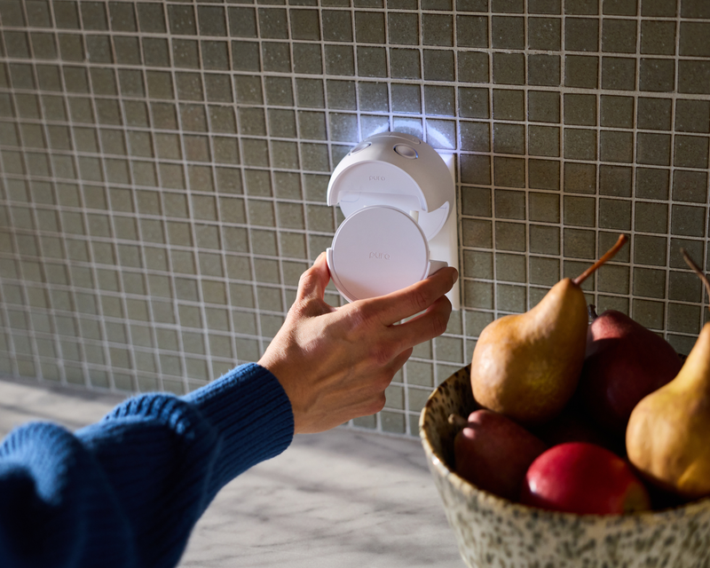 Pura Smart Home Diffuser + Apotheke Fragrance Set