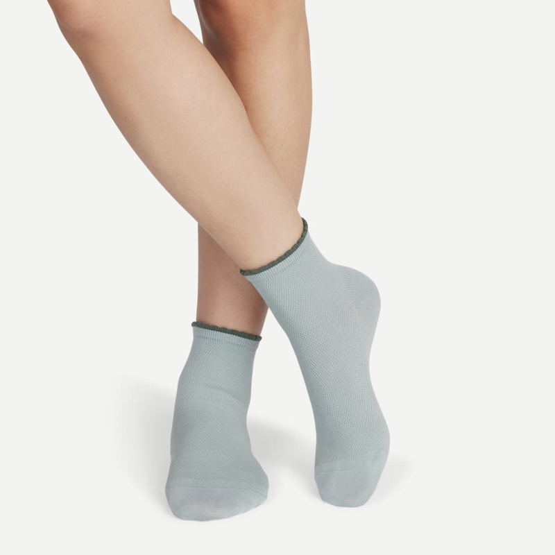Women's Scallop Cuff Quarter Sock 4-Pack
