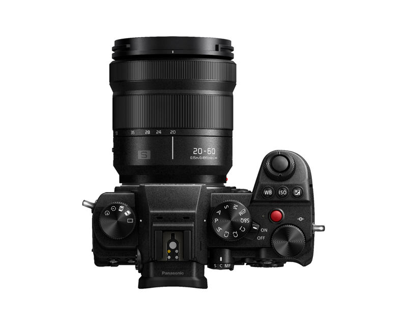 LUMIX S5