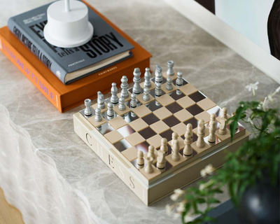 Chess Mirror