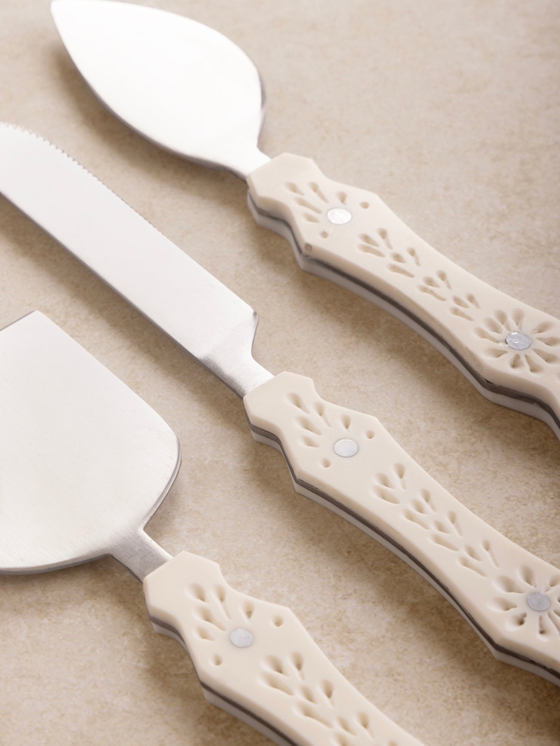 Derby Carved Cheese Knives