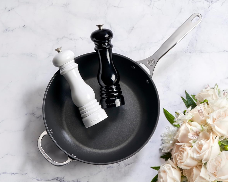 Salt and Pepper Mill Set