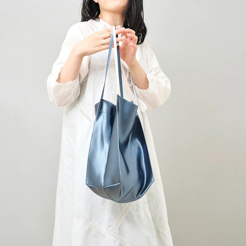 Shiny Rose Bag