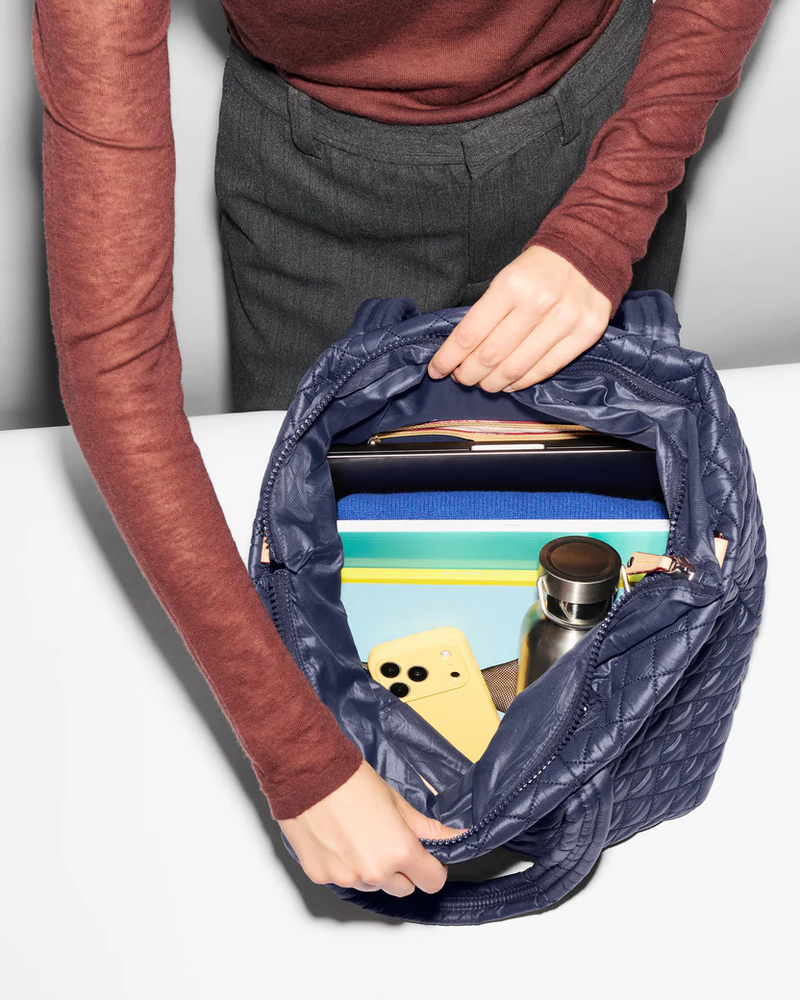 Medium Metro Tote Deluxe