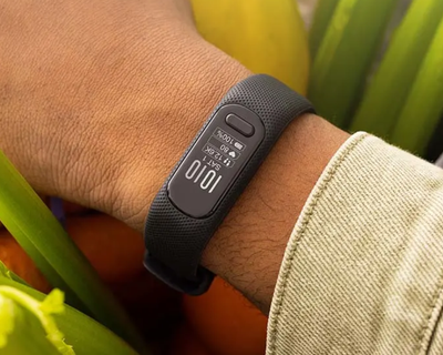 Garmin Vivosmart 5 Fitness Tracker