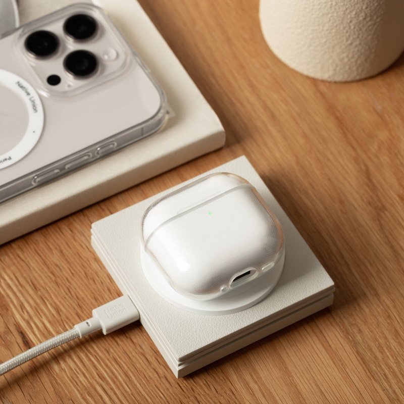 (Re)Clear Case for AirPods Gen 4