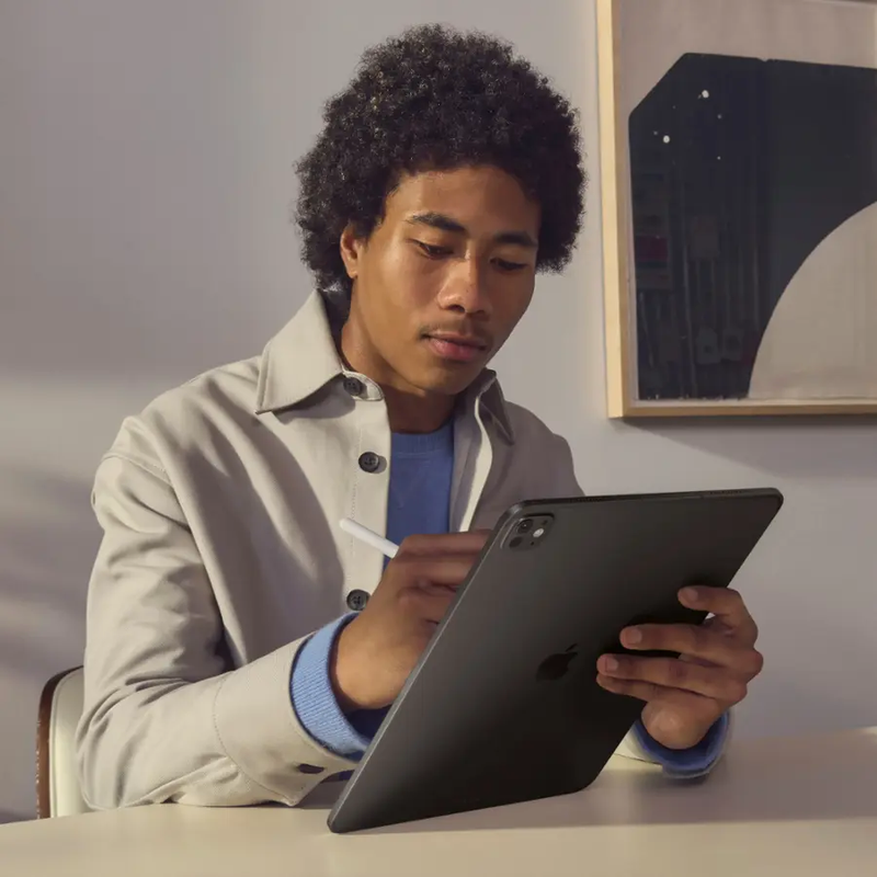 13-Inch iPad Pro M4 Chip, 256GB