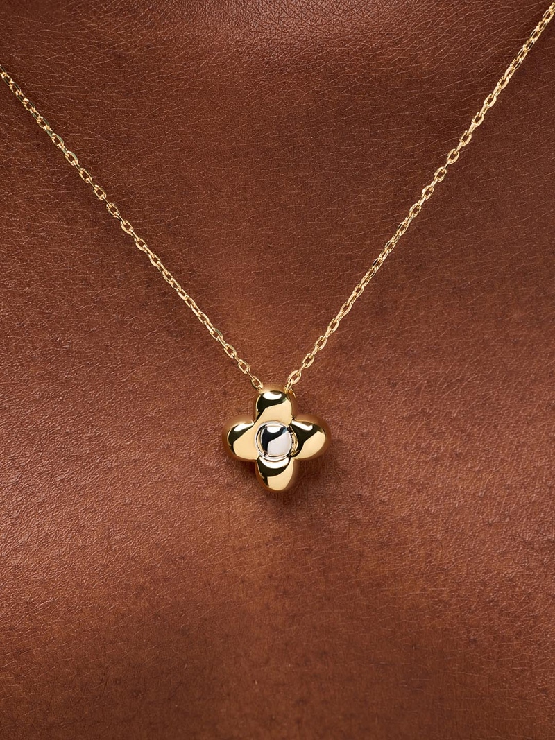 Liora Flower Pendant Mini Gold Necklace