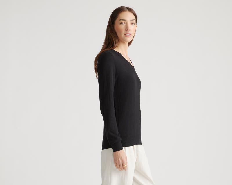 Lightweight Cotton Cashmere V-Neck Sweater
