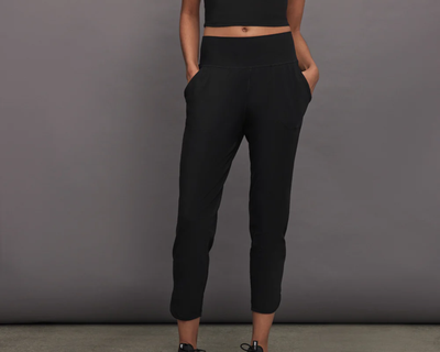 Jogger in Melt, Black