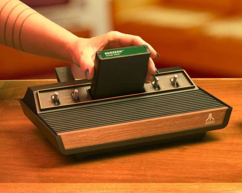 Atari 2600 Console & Joystick
