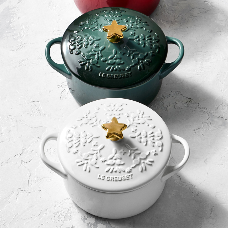Noël Collection Mini Cocotte with Star Knob, 24oz