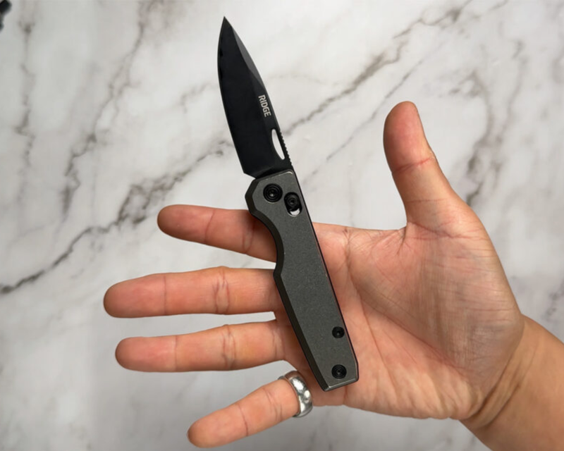Everyday Folder Multipurpose Knife