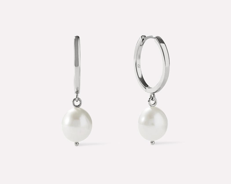 Frida Medium Pearl Hoops