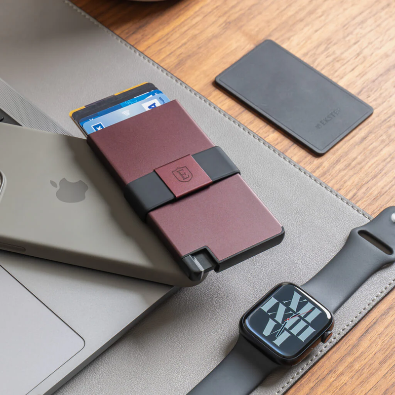 Ekster Cardholder Pro