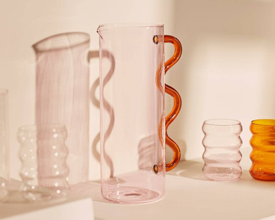 Wave Pitcher