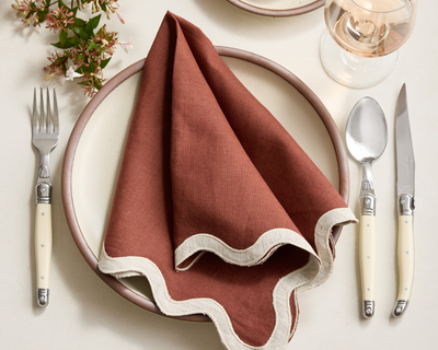 European Linen Scallop Edge Napkins, Set of 8